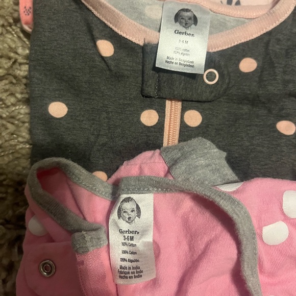 NWOT Girl onesies - Picture 2 of 3